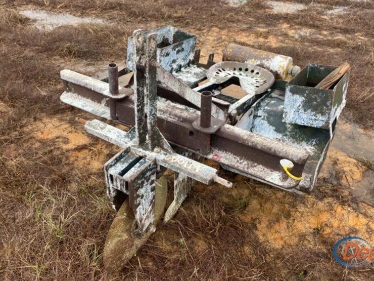 3ph-pine-planter-image-1