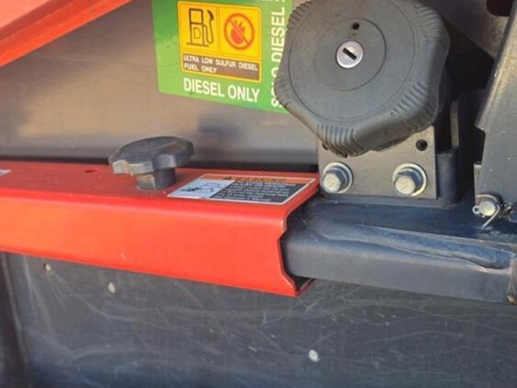 kubota-svl95-skid-steer,-s/n-41281:-c/a,-no-bkt.,-2361-hrs-image-17