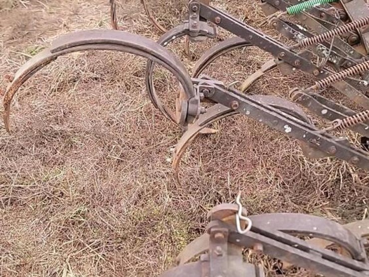 john-deere-chisel-plow,-s/n-3511-image-2