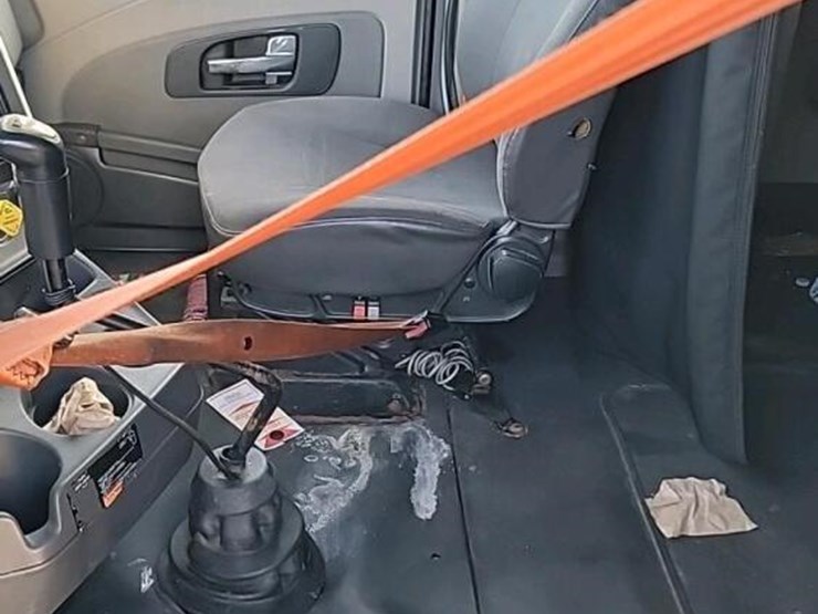 2016-international-prostar-image-18