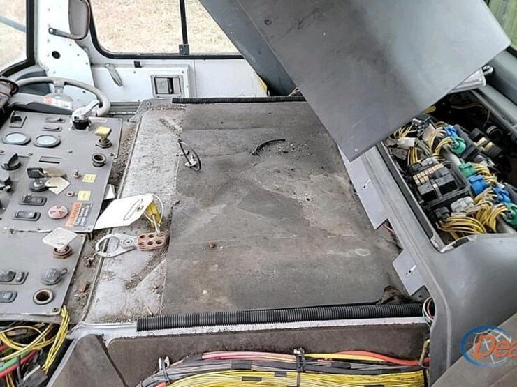 freightliner-condor-image-14