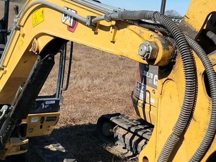 2021-caterpillar-302.7d-image-4