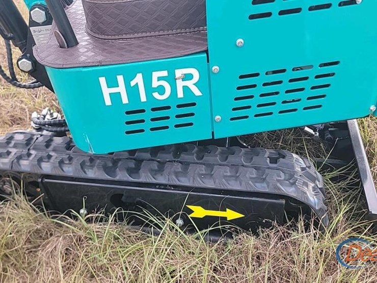 unused-2025-cfg-h15r-mini-excavator,-s/n-20250906w0010:-420cc-gas-eng.,-15"-bkt.,-4x6-tracks,-38.5"-base-image-8
