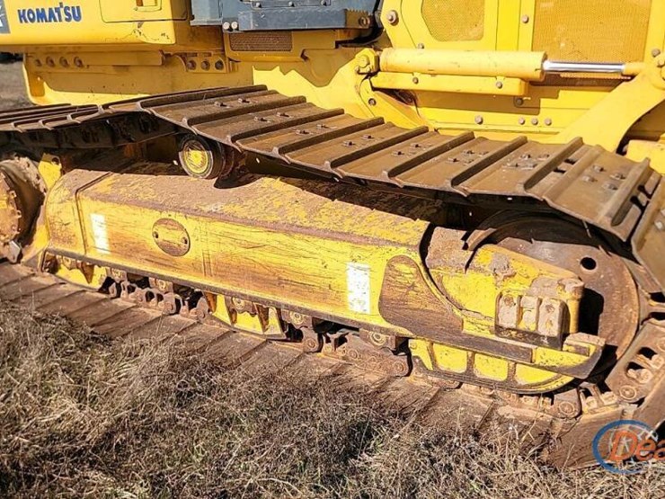 2017-komatsu-d39px-24-image-9