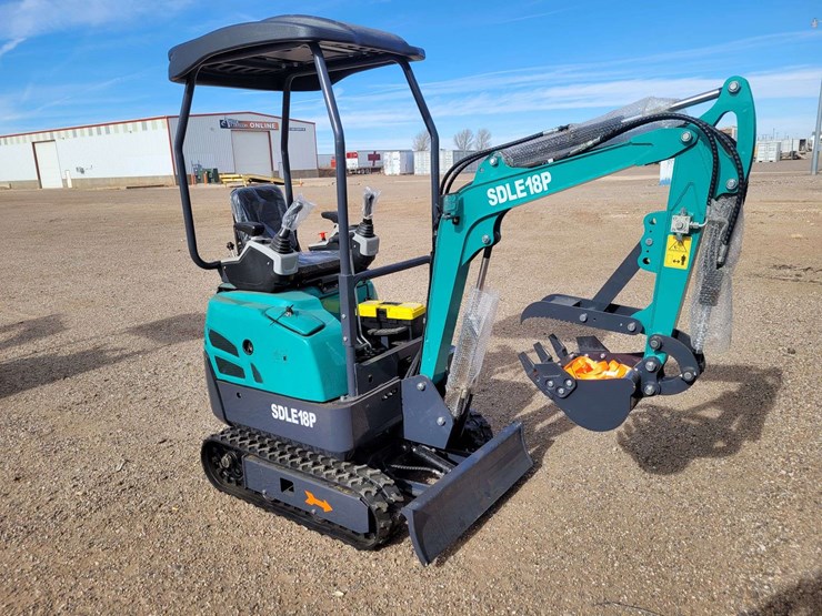 2025-sdlanch-sdle18p-mini-excavator-image-4