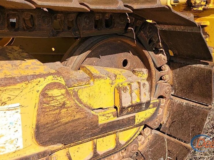 2017-komatsu-d39px-24-image-10