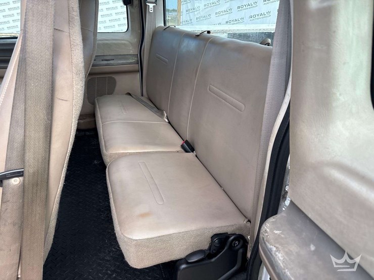 2004-ford-f250-image-26