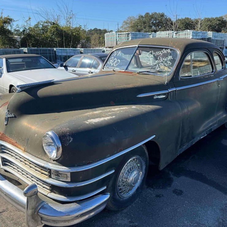 1948 Chrysler Lindsor