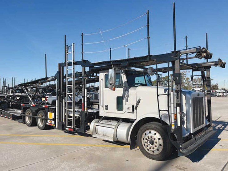 2020-peterbilt-365-image-1