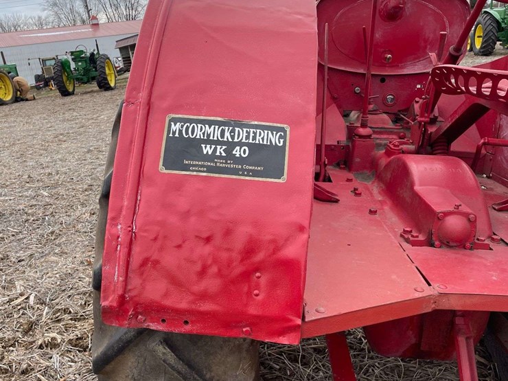 mccormick-deering-wk-40-wide-front-on-rubber-image-45
