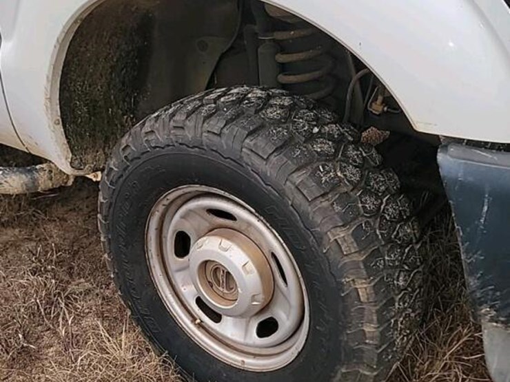 2013-ford-f250-image-13