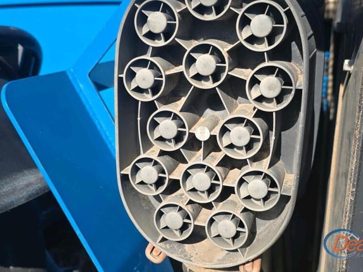 2017-genie-gth636-image-14