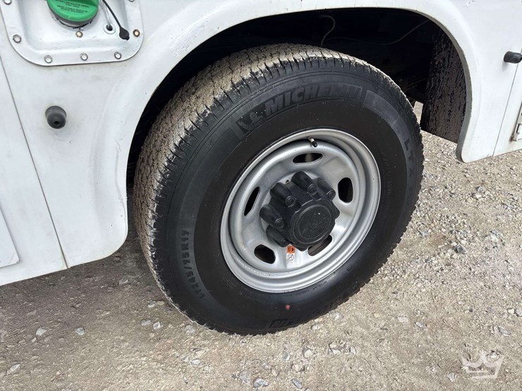 2004-ford-f250-image-28