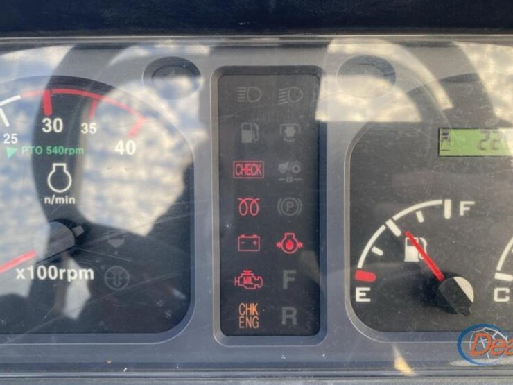 mahindra-2638-hst-image-15