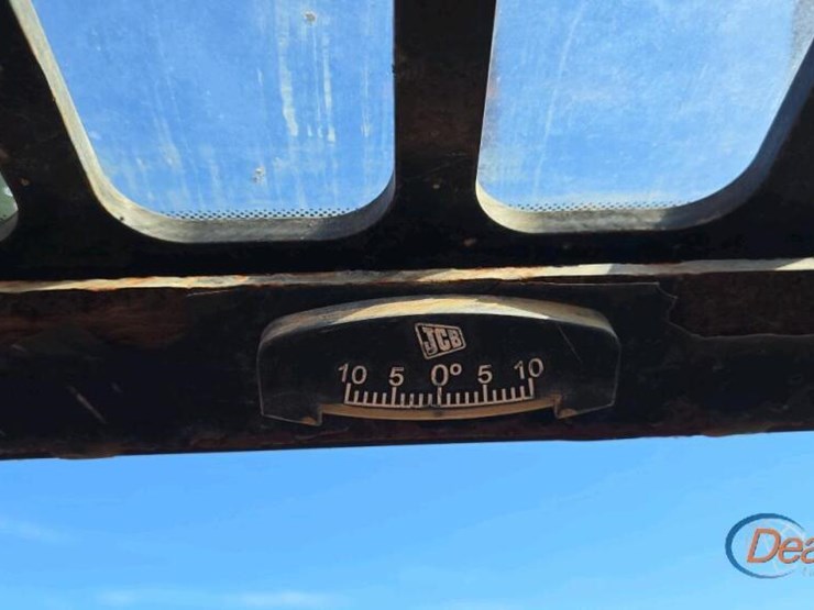 2018-jcb-505-20-image-27