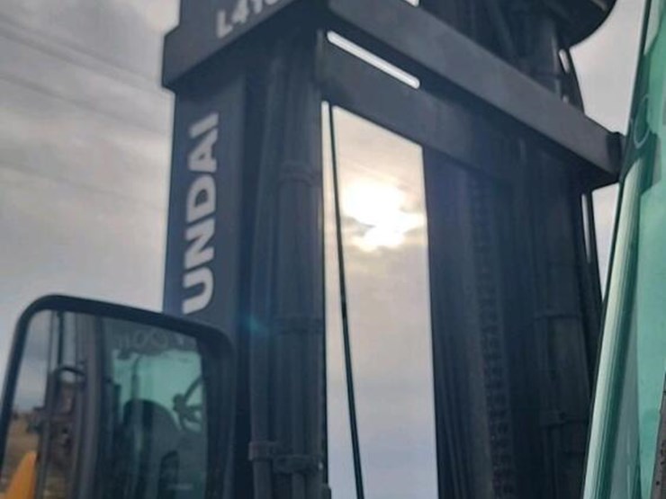 hyundai-70d-9-image-11