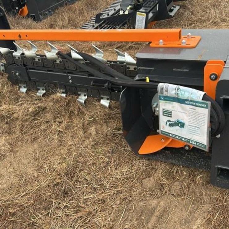 WOLVERINE TRENCHER ATTACHMENT, S/N ZQ-02906 FOR SKID STEER