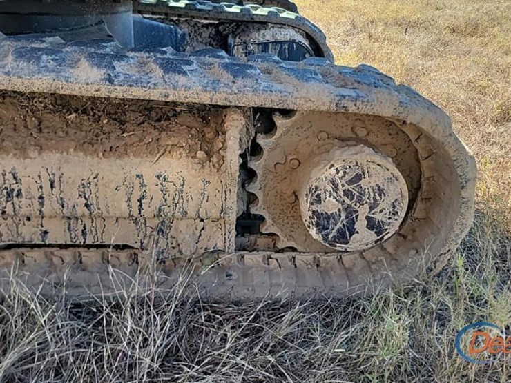 2020-caterpillar-302.7d-image-15