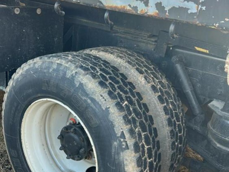 kenworth-t800-image-19