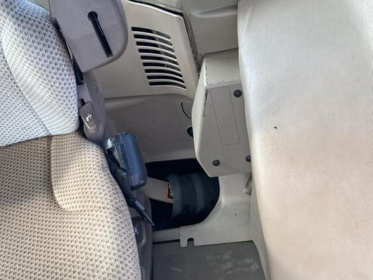 john-deere-6130m-image-14