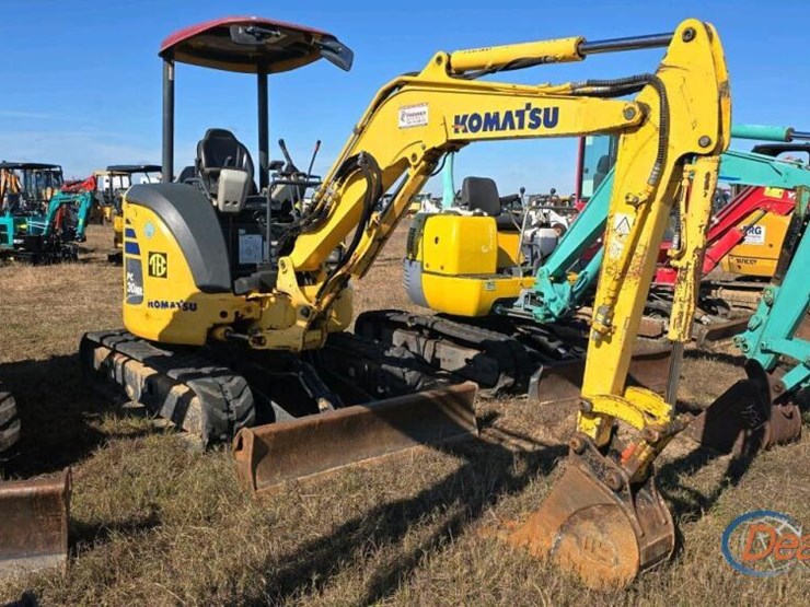 komatsu-pc30mr-5-image-3
