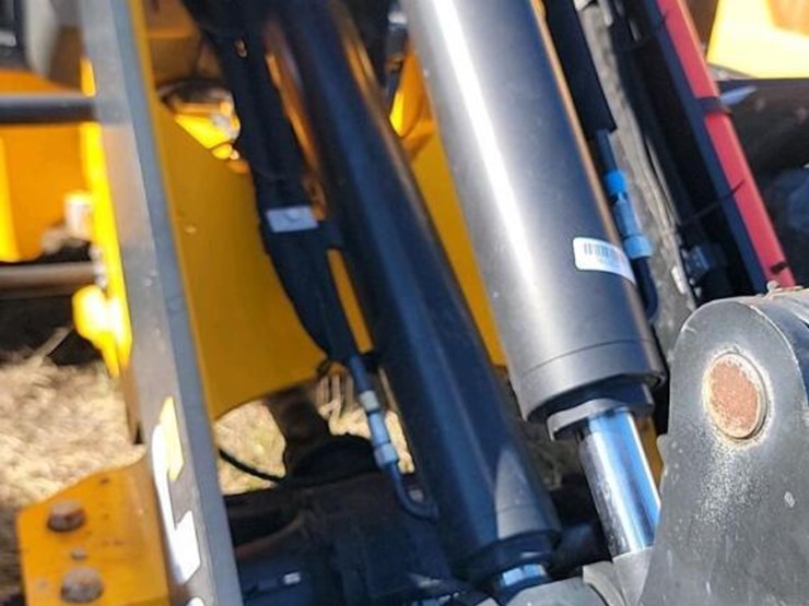 2023-jcb-407-image-8