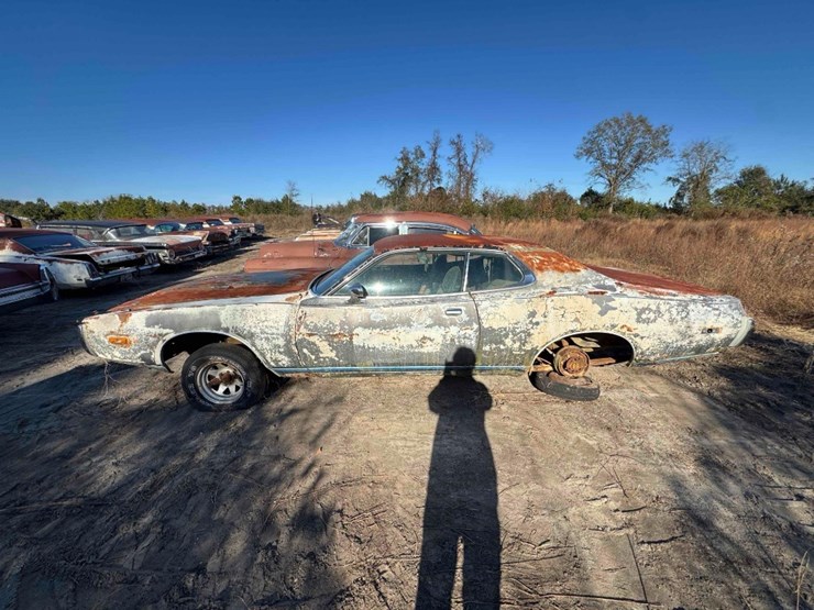 1974-dodge-charger-image-3