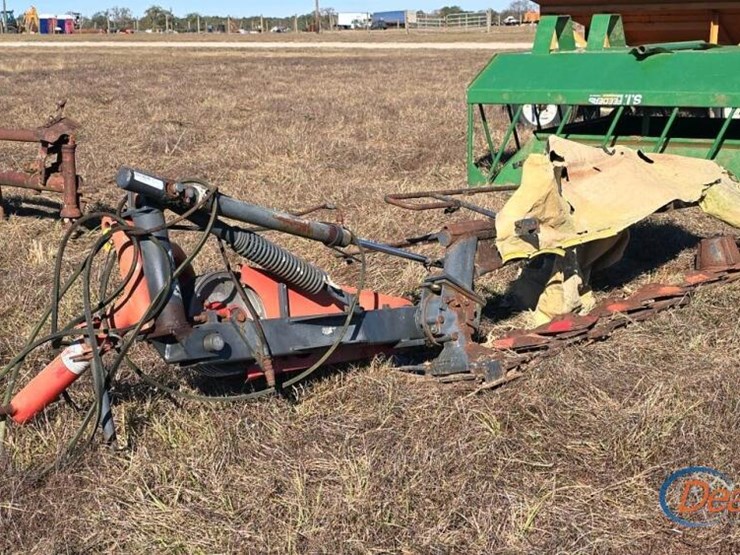 kuhn-cm247-side-cutter-image-1