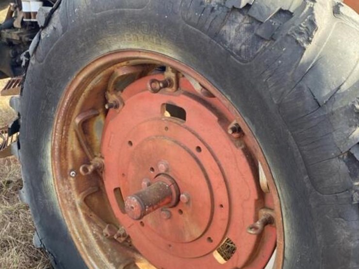 massey-ferguson-1105-image-9