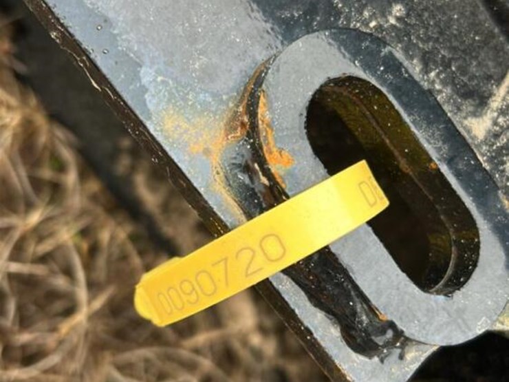 future-mcw39-hydraulic-mini-compactor-wheel,-s/n-251021-image-8