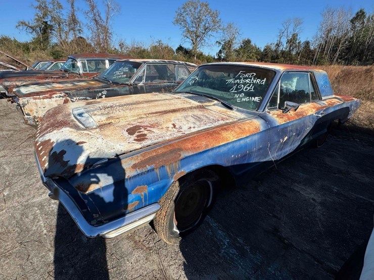 1964-ford-thunderbird-image-2