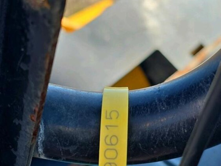 2018-jcb-505-20-image-33