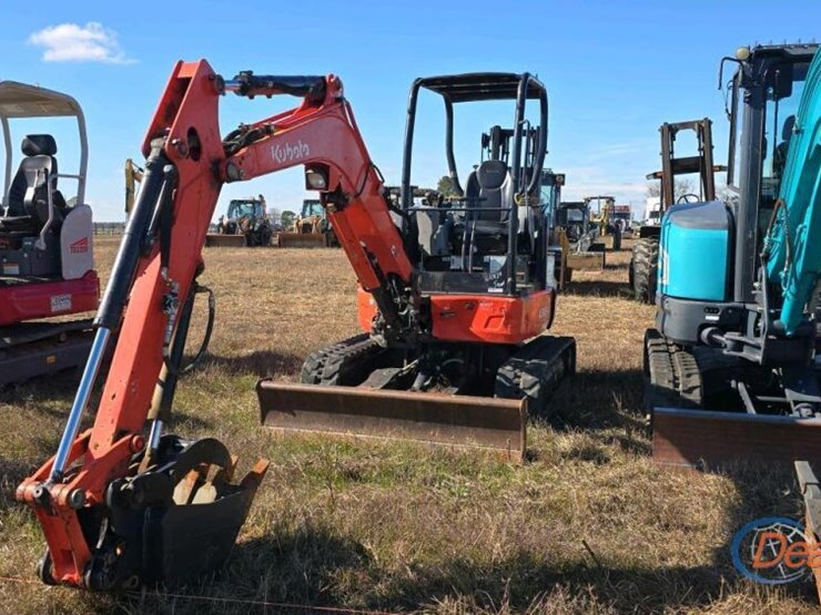 2022-kubota-u35-4r1a-image-1