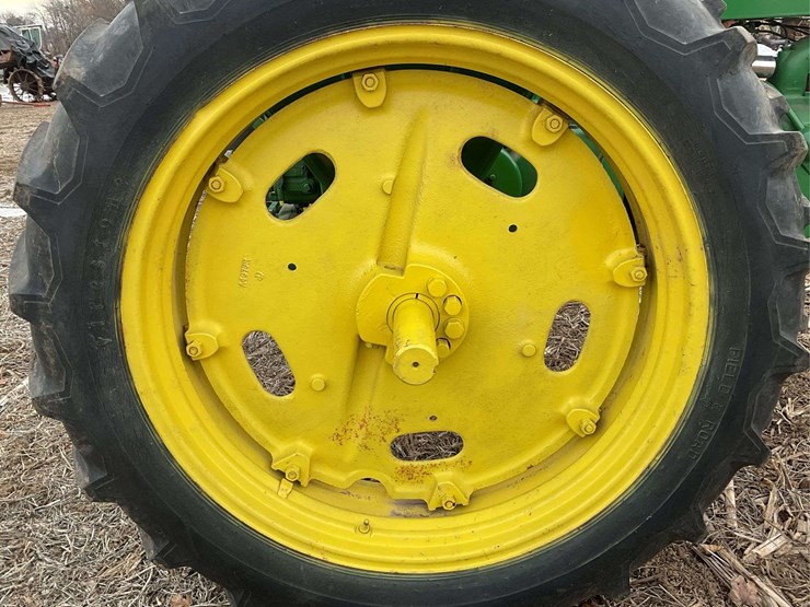 john-deere-50-image-24