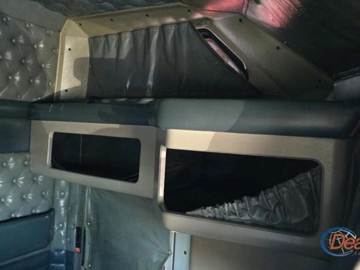 kenworth-w900-image-43