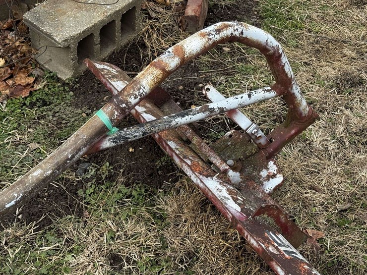 modified-massey-ferguson-model-4030-40"-garden-tractor-blade-image-4