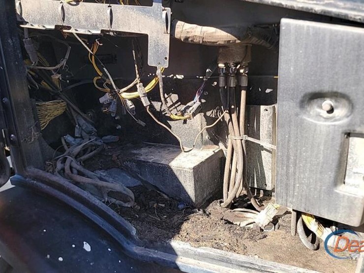 2023-jcb-407-image-13