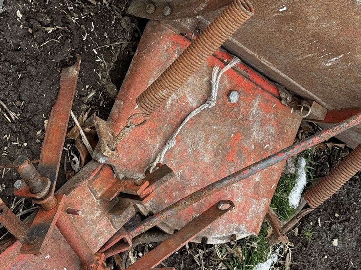 4'-garden-tractor-front-blade-image-5