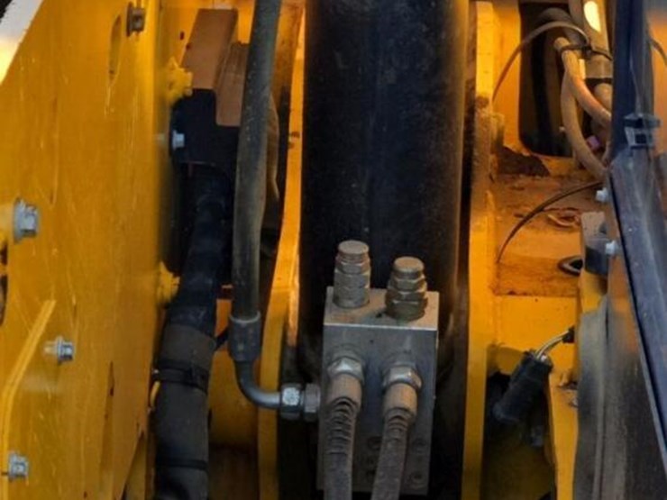 2018-jcb-505-20-image-7