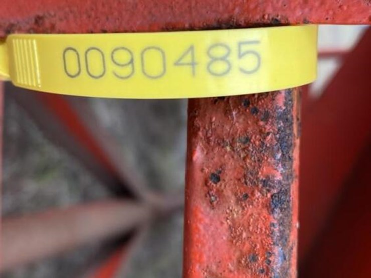 kory-gravity-wagon-w/-hyd.-auger-image-12