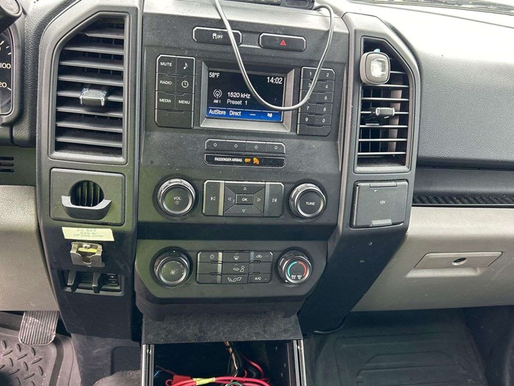 2017-ford-f150-image-18