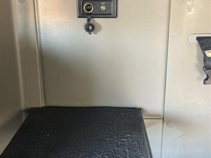 2015-international-prostar-image-34