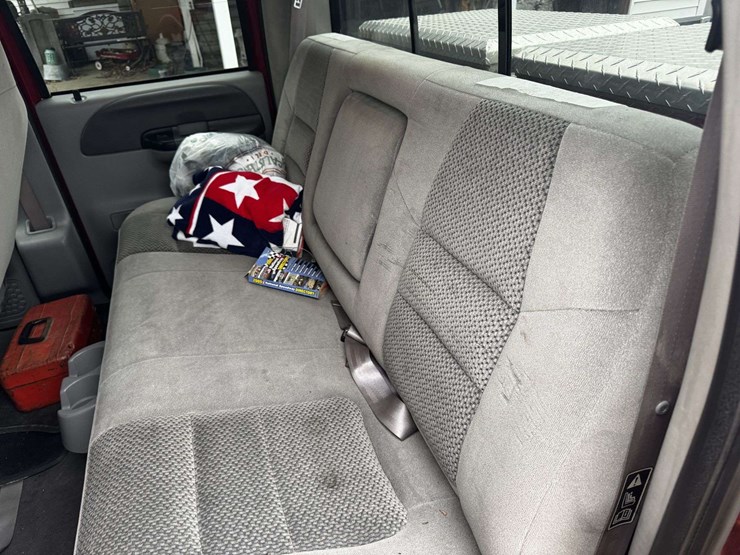 ford-f350-xlt-image-38