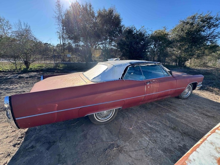 1968-cadillac-deville-image-4