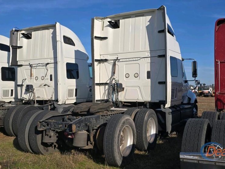 2015-international-prostar-image-12