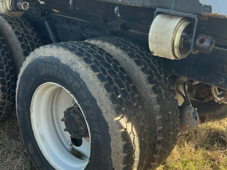 kenworth-t800-image-18