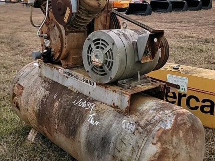 ingersoll-rand-200-gallon-air-compressor,-s/n-581579-image-2