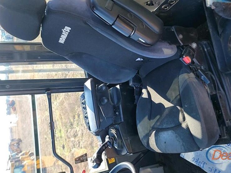 2019-komatsu-wa320-8-image-28