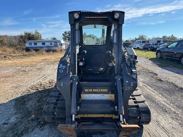 2014-new-holland-c238-image-8