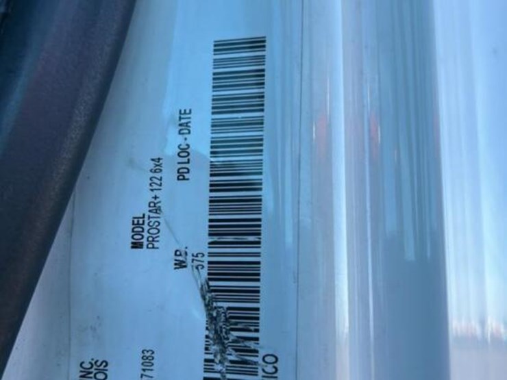 2015-international-prostar-image-42